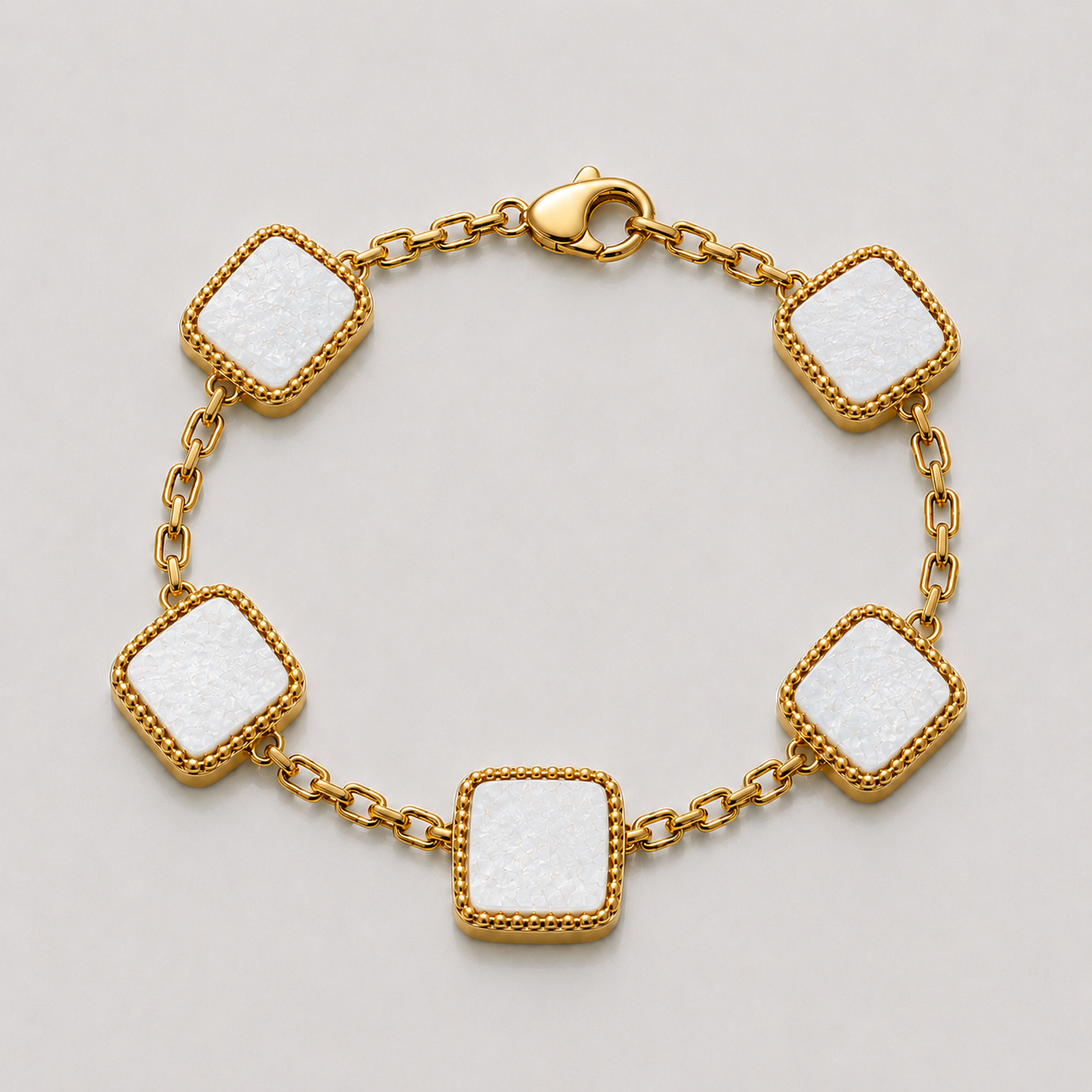 Pearl Stone Motif Bracelet (9k Gold)