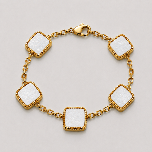 Pearl Stone Motif Bracelet (Gold)