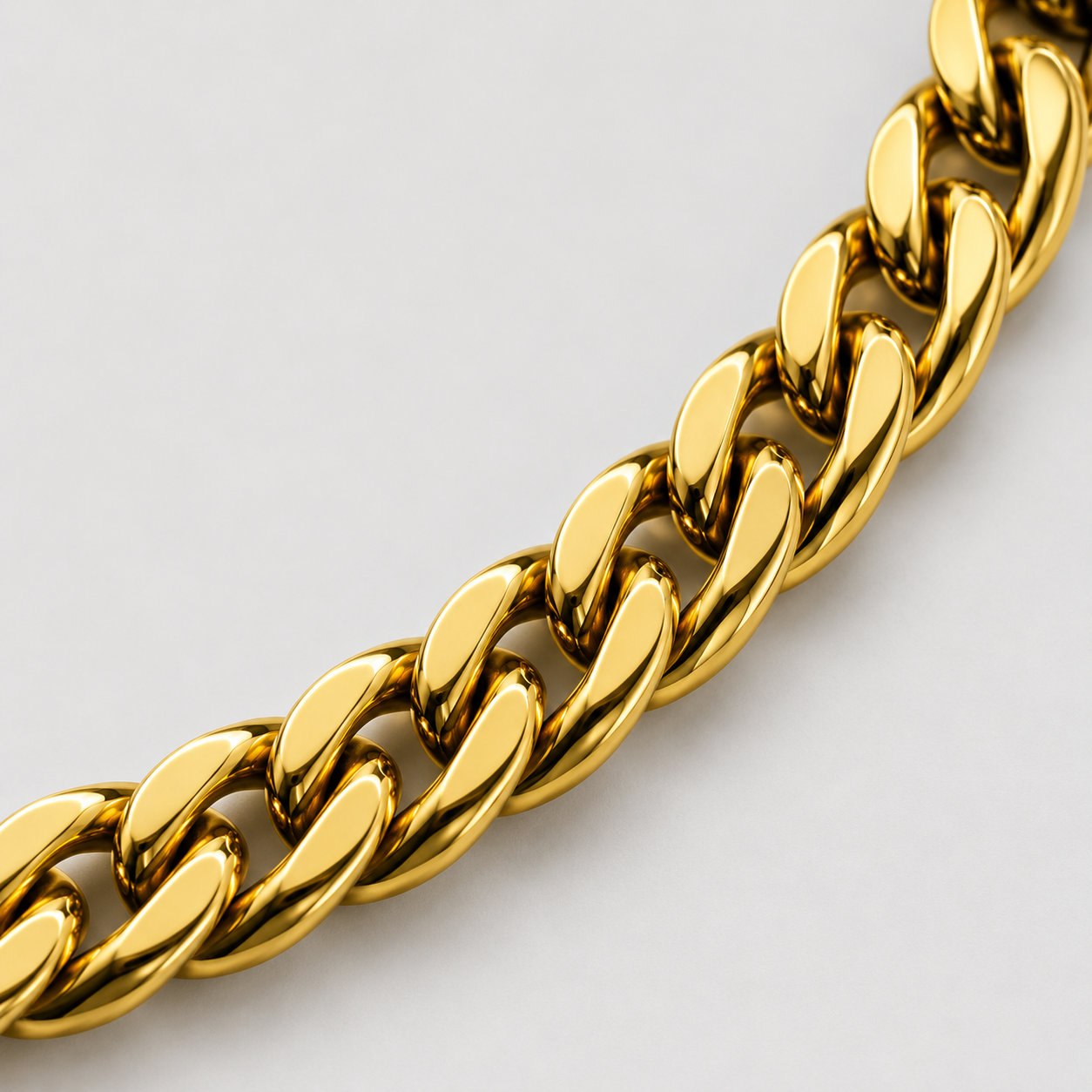Cuban Chain (18ct Gold) - 7mm