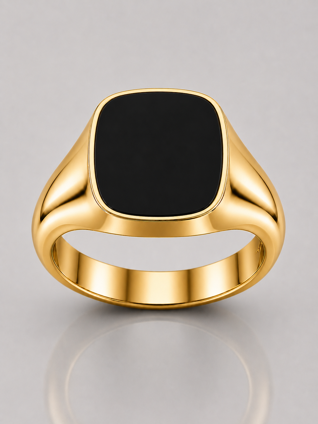 Cushion Signet Ring with Onyx (Gold)