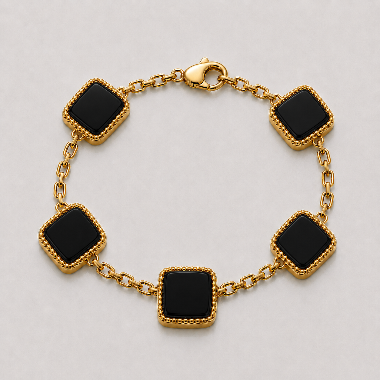 Onyx Stone Motif Bracelet (9k Gold)