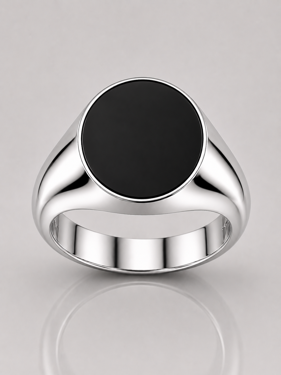 Round Signet with Onyx (Sterling Silver)
